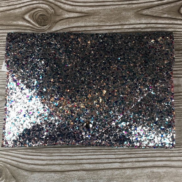 Handbags - 💁🏾‍♀️ Glitter Clutch